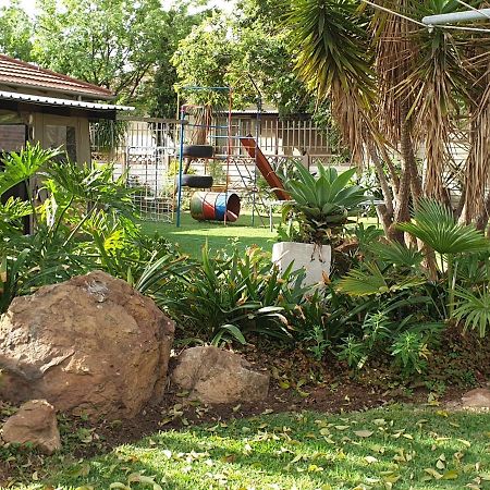 Elephant Bush Guest Cottage アルバートン エクステリア 写真