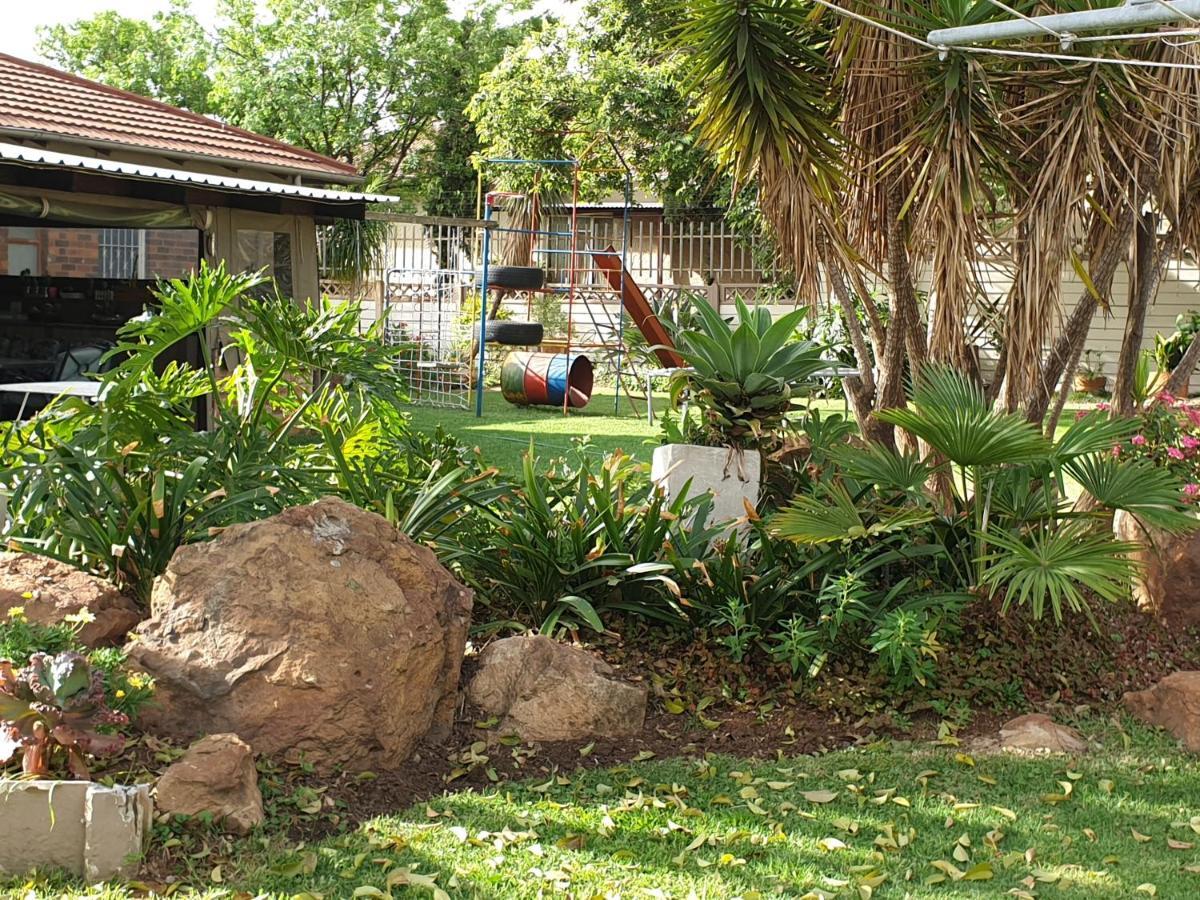 Elephant Bush Guest Cottage アルバートン エクステリア 写真